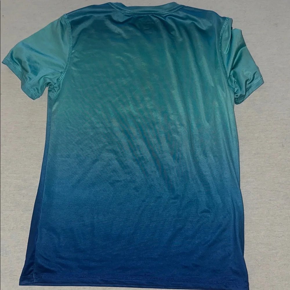 Kids Size 10/12 Champion Turquoise Performance Tee Rashguard. - Picture 3 of 3